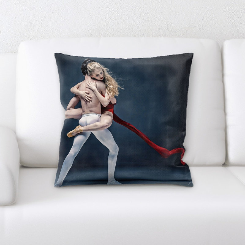 Coussin en fausse danse