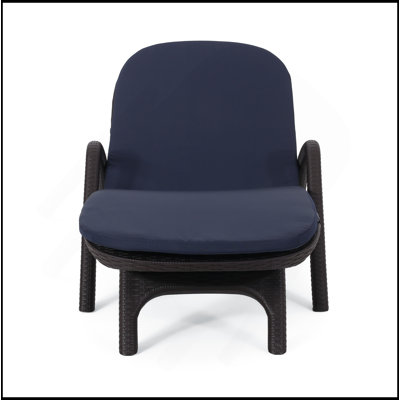 Mikael Chaise Lounge With Cushion