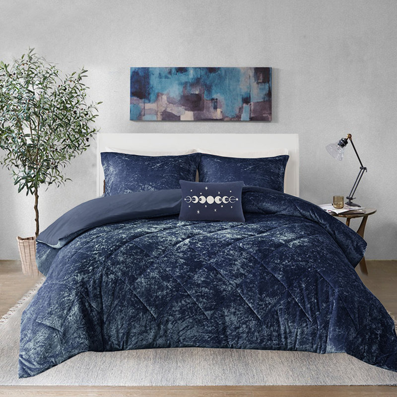 Velvet Geometric Shapes Comforter, Full / Double Comforter + 2 Standard Shams