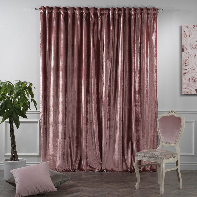 Panneau de rideau simple doublé occultant en velours brillant extra large et très long, L 100 po x L 240 po, 29 Sangria