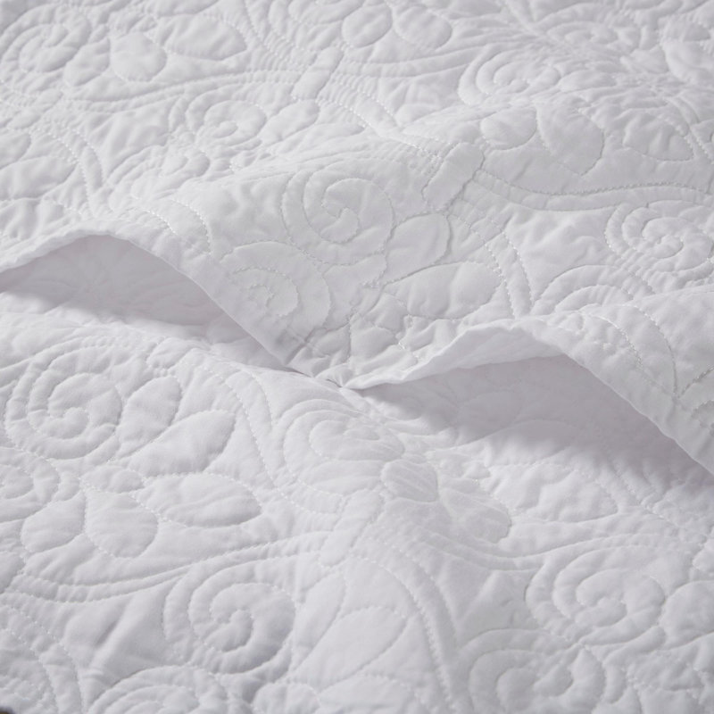 Oversized Quilted Throw 60x70", White