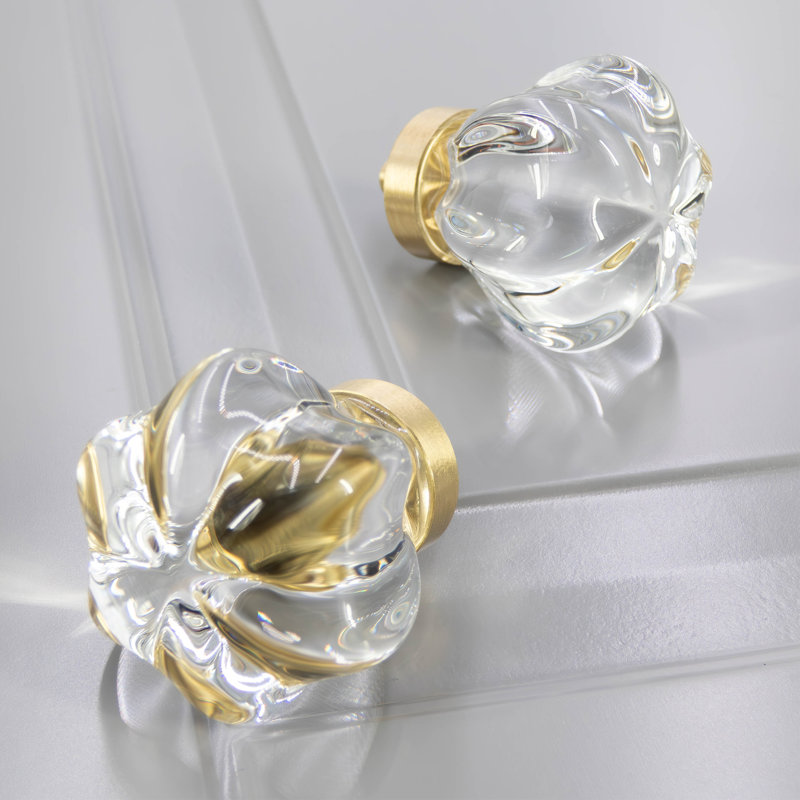 1 3/8" Whirl Round Clear Glass Knob
