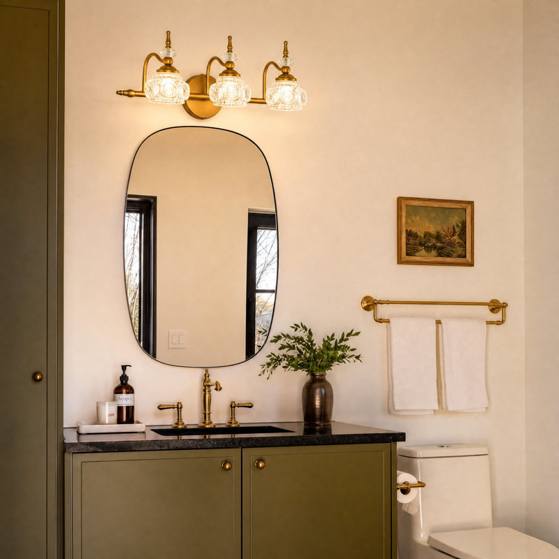 Luminaire de meuble-lavabo à 3 lumières à intensité variable en laiton antique de style rétro Jhanna