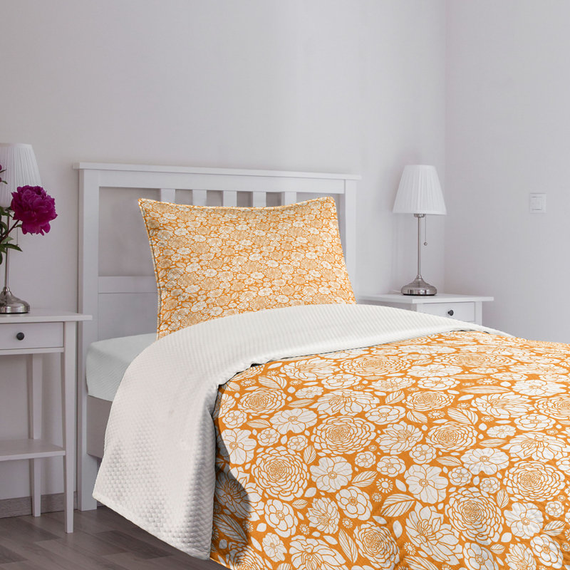 Twin White and Marigold Floral Quilted Bedspread Set