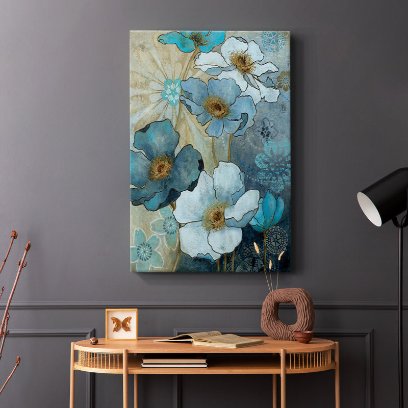 Blue Denim Garden I -Gallery Wraraped Cavas, H 48 po x l 32 po
