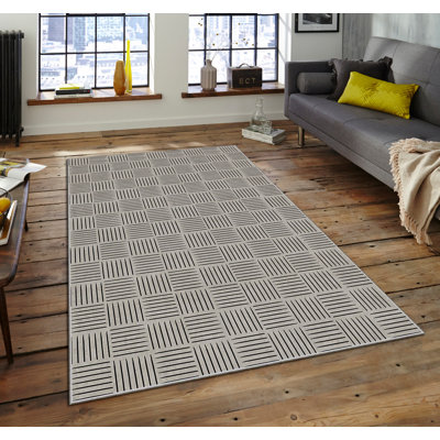 Luxurious Non-Slip Area Rug, 4.0 x 5.9 Feet, 100% Polyester, 740g/m² | Velvet Fabric with Digital Print | Easy-Clean Laminated Sponge Underside, Machine Washable | Perfect for Living Room, Bedroom & Home Decor
