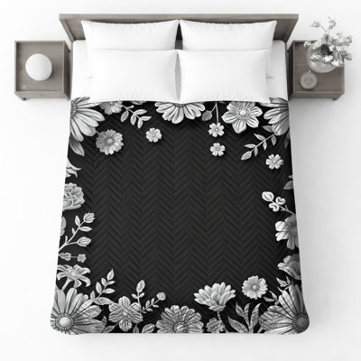 Couvre-lit noir matelassé à bordure florale toutes tailles