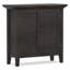 Armoire de rangement transitionnelle en bois massif l 32 po avec tablettes réglables et plateau à rebords Redmond-1428999013