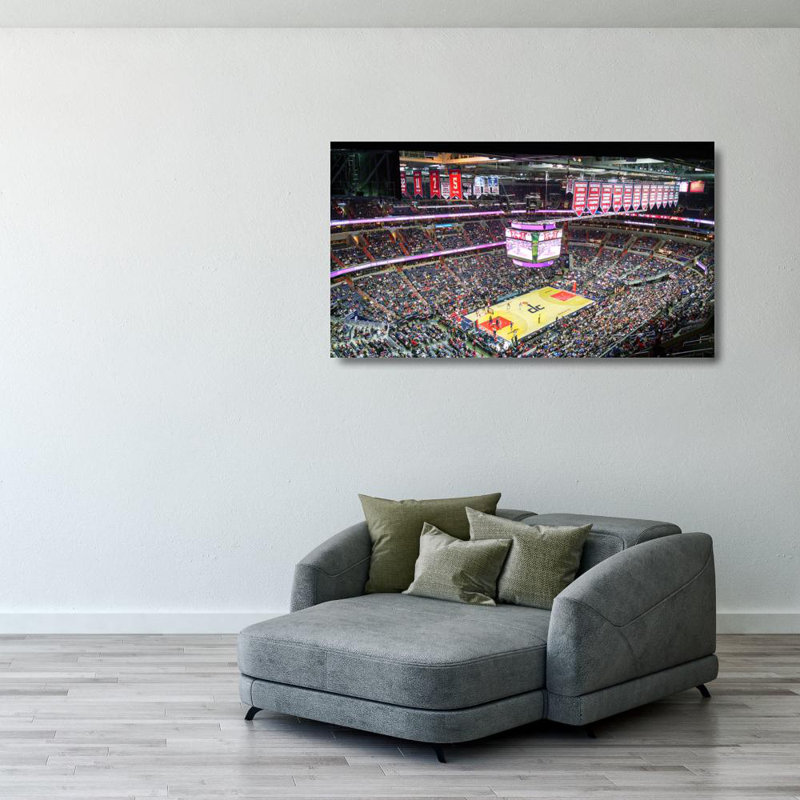 Verizon Center, 23" H x 40" W