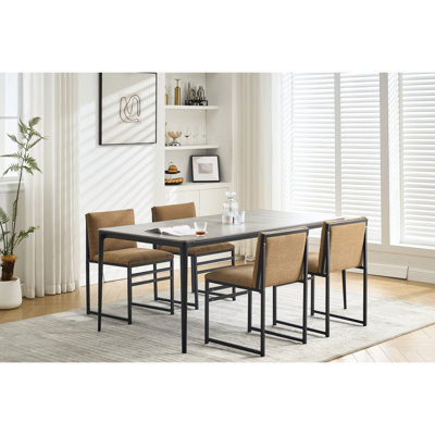 Chaise moderne de 2 pièces, en lin rembourré avec une fabrication minimaliste, base en métal robuste pour tout endroit 2 chaises, mousse, polyvalente