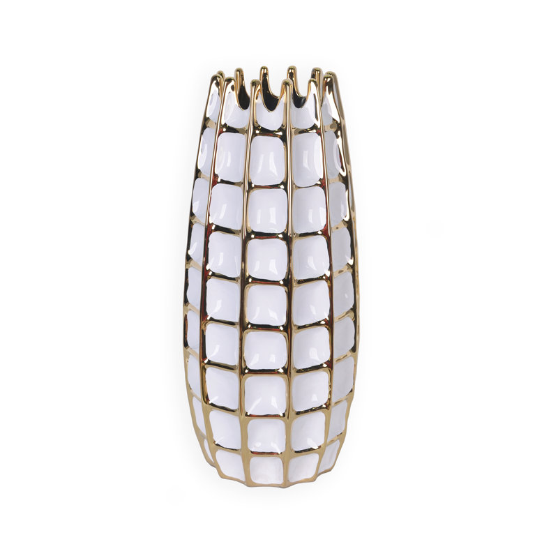 Enita Table Vase
