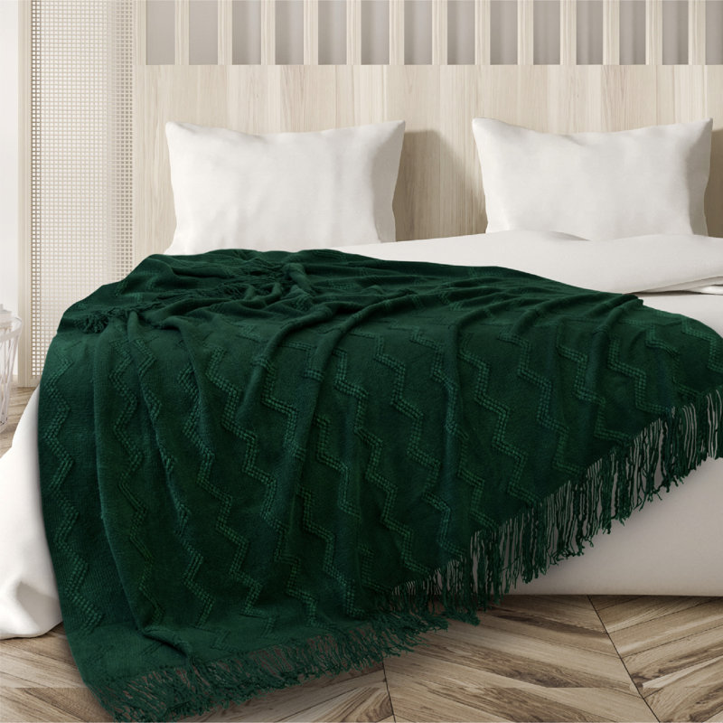 Emerald Green Twin Knitted Fleece Throw Blanket with Fringe