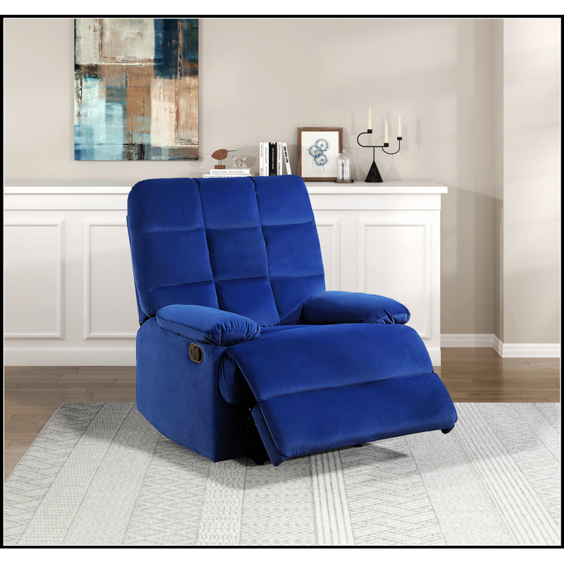 Luxueux fauteuil inclinable en velours bleu avec dossier capitonné carré et accoudoirs à plateau-coussin pour un confort ultime