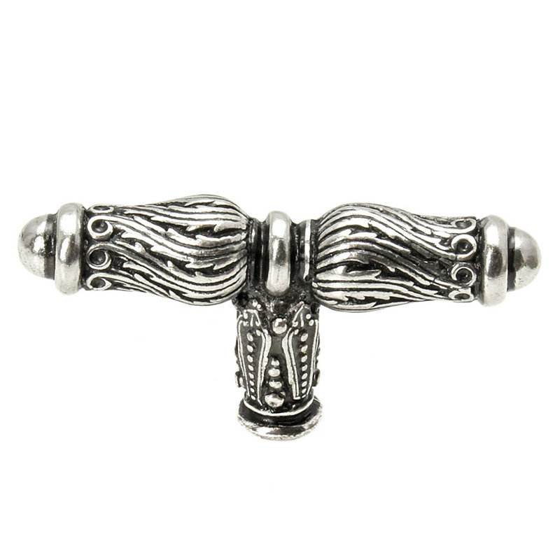 Bouton d'acanthe avec volute de plumes, Argent argent