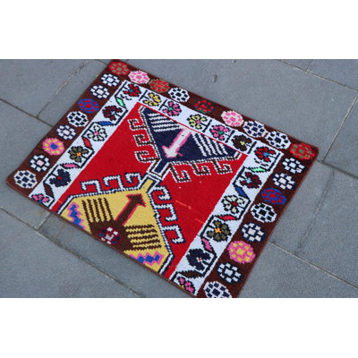 Tapis turc rétro tissé à la main: tapis de salle de bain anatolien rouge et accessoire de porte adorable