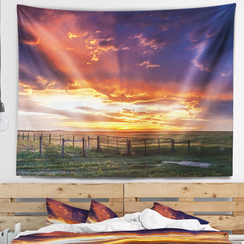 Coucher de soleil spectaculaire sur la tapisserie des prairies, H 50 po x l 60 po
