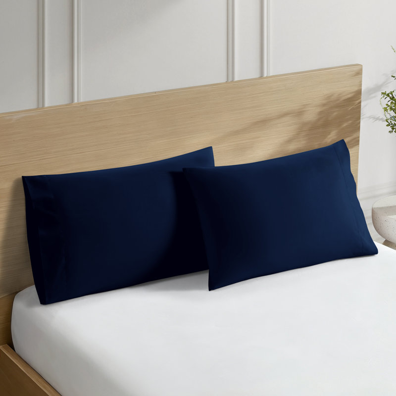 Taie d'oreiller en microfibre douce - Basics by Wayfair ™, Standard, Bleu marine