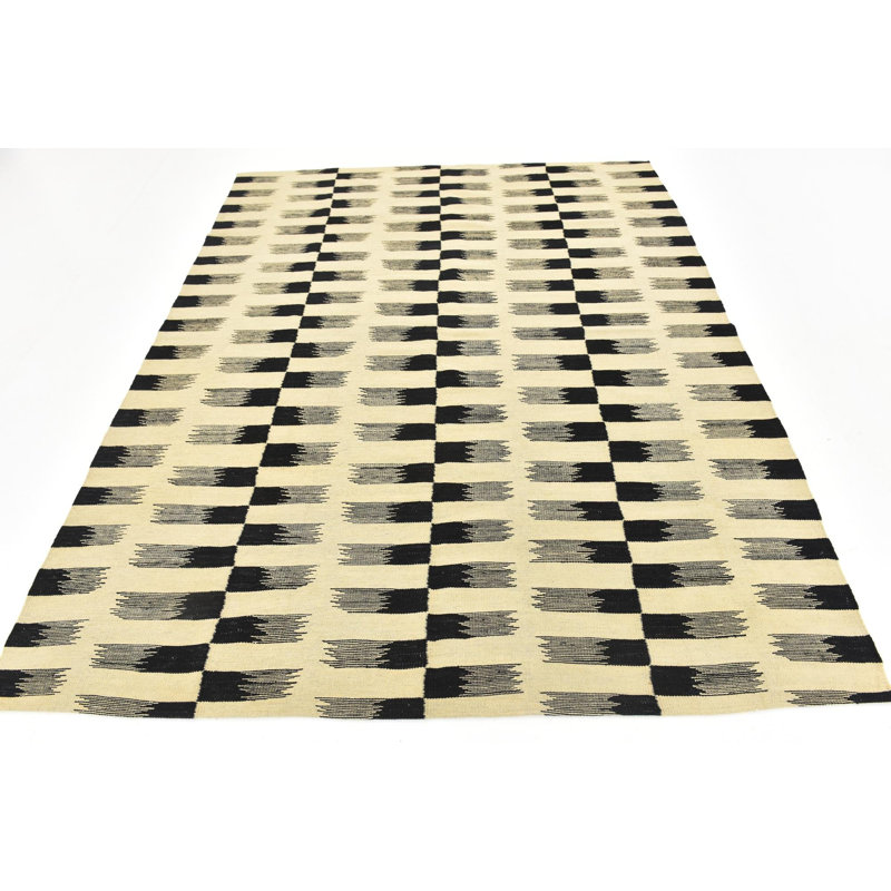 Tapis carré carré moderne Kilim