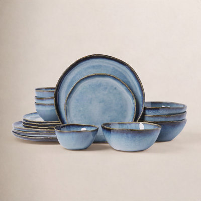 Lucca Stoneware Dinnerware Set - Service for 4