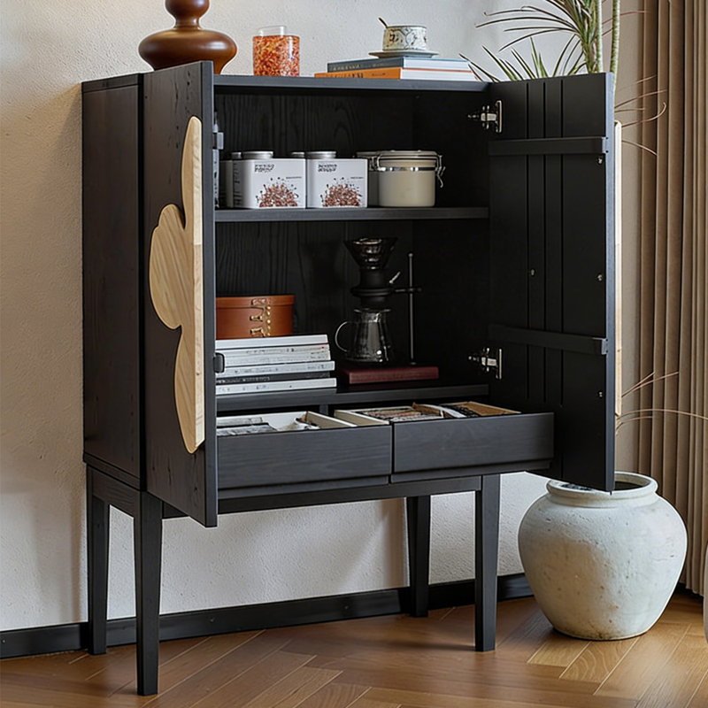 Armoire d'appoint moderne et antique