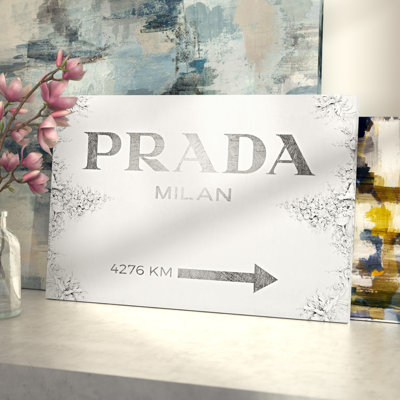 «Fashion and Glam Milan Sign Contemporary Road Signs», reproduction d'art graphique sur toile tendue