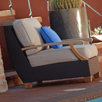 Ciera Outdoor Armchair, Chili Linen
