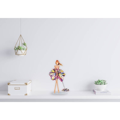 Alyxs Figurines & Sculptures