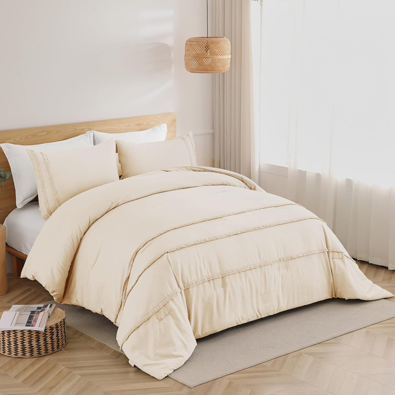 Polyester Standard Solid Comforter, King Comforter + 2 King Shams