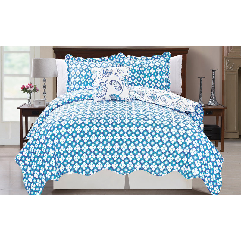 Paisley Flowers Modern & Contemporary Polyester Floral Coverlet, King, Red