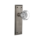 New York Plate with Waldorf Door Knob