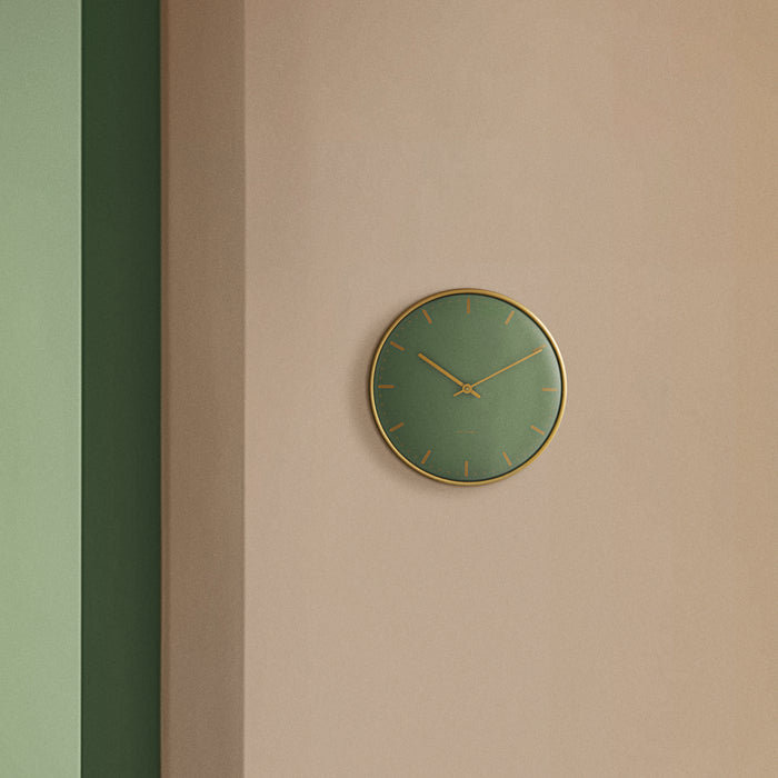 Wall Clock dia 8.3"
