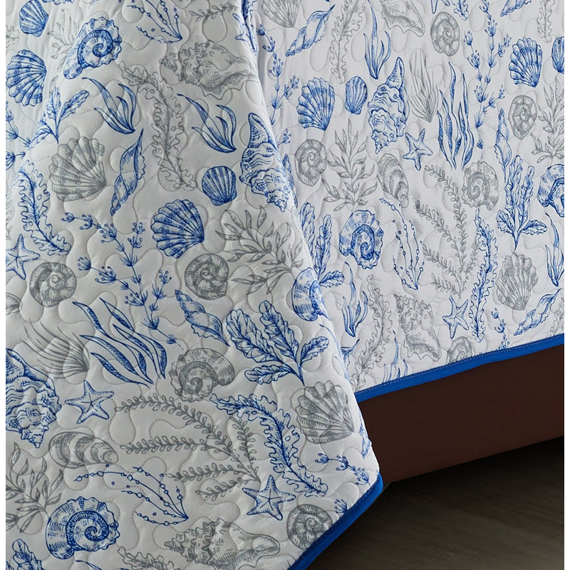 Carraway Polyester Floral Quilt, Twin Quilt + 1 Sham