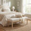 Banc de chambre rembourré beige de 53 po, base de lit en bois avec siège en tissu pour la chambre à coucher, tabouret de siège de lit-2059438856