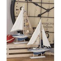floating sailboat model
