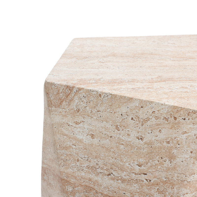 Table d'appoint Faux Travertine MgO,  H 18,78 po x l 15,35 po x P 15,35 po, Pentagone irrégulier texturé