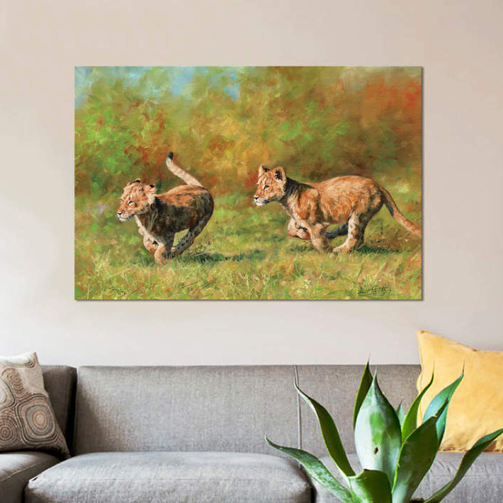 « lion oursons running », impression sur toile, H 26 po x l 40 po x P 1,5 po, Toile tendue, Pas de tapis