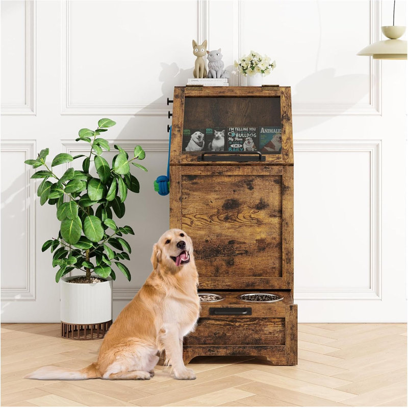 Elevated Feeder, Brown