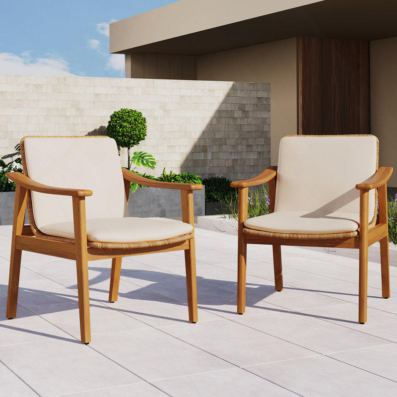 Ensemble de 2 chaises de salle à manger d'extérieur, structure en bois d'acacia couleur teck, osier PE brun, coussin imperméable beige, idéal pour les patios et les jardins
