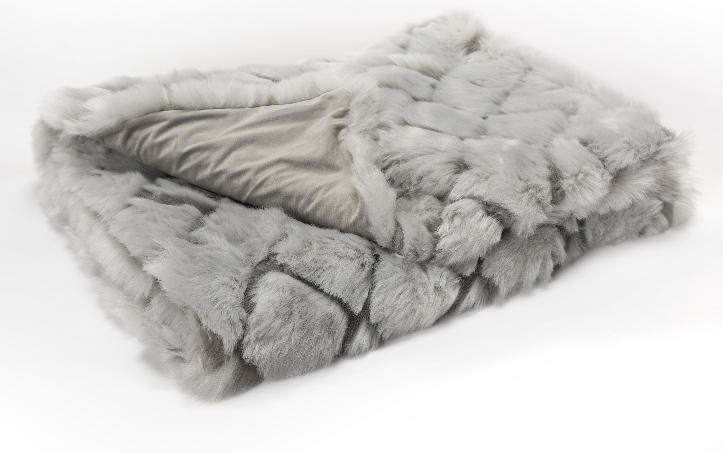 Most luxurious throw online blanket