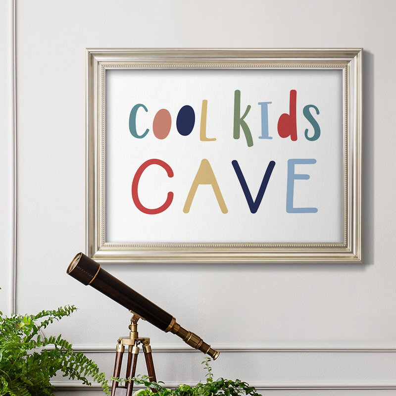 «Cool Kids Cave», impression sur toile encadrée, L 32 po x H 23 po