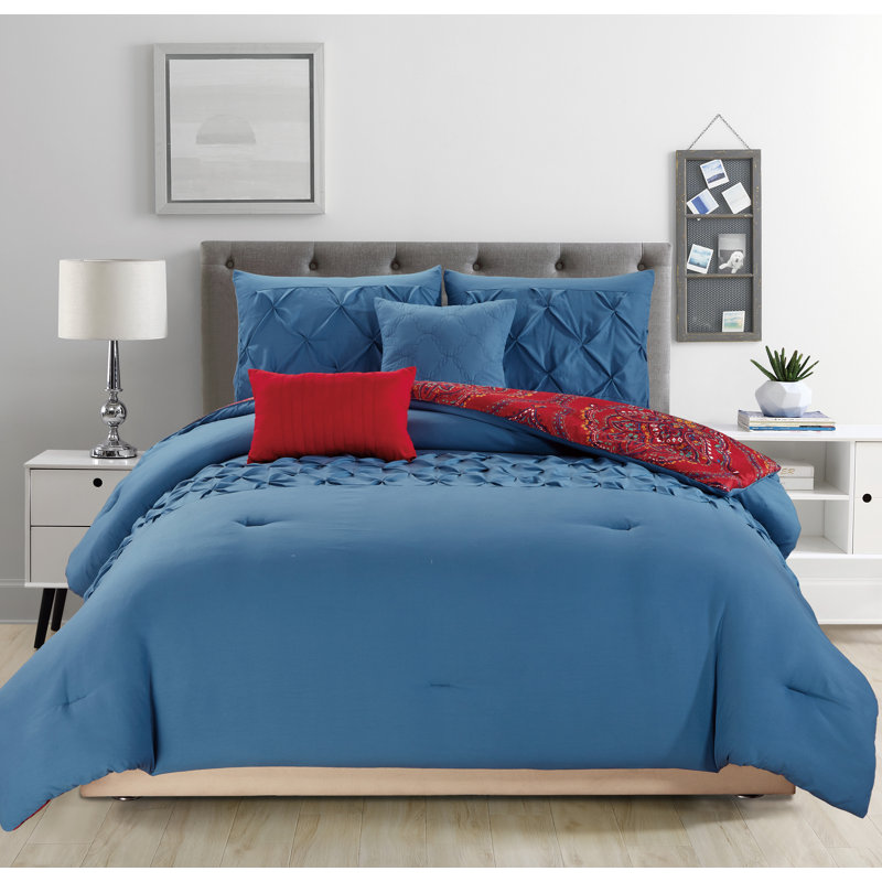 Polyester Damask Comforter, Queen Comforter + 5 Additional Pieces