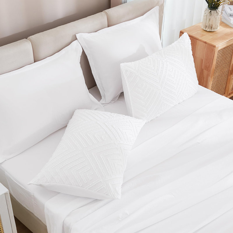 Andency White Super King Size Comforter Set with Sheets - 7 Pieces Bed in a Bag Boho Tufted Bedding Sets Fluffy Lightweight Super King Bed Set with Comforter, Sheets, Pillowcases & Shams