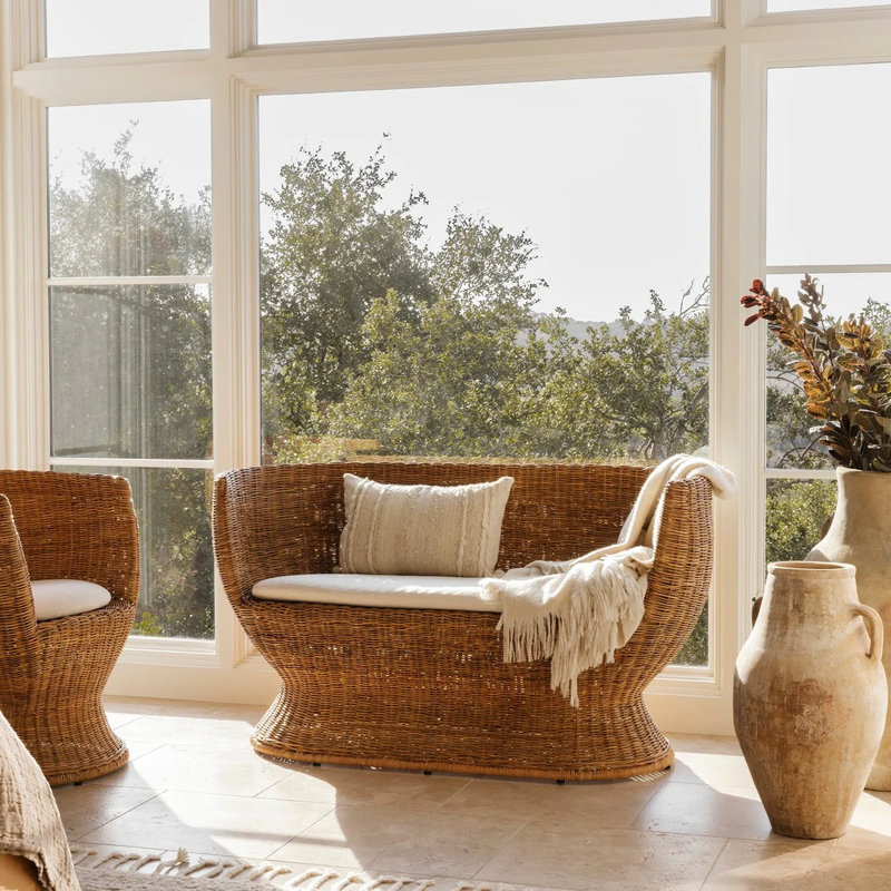 Siena Settee