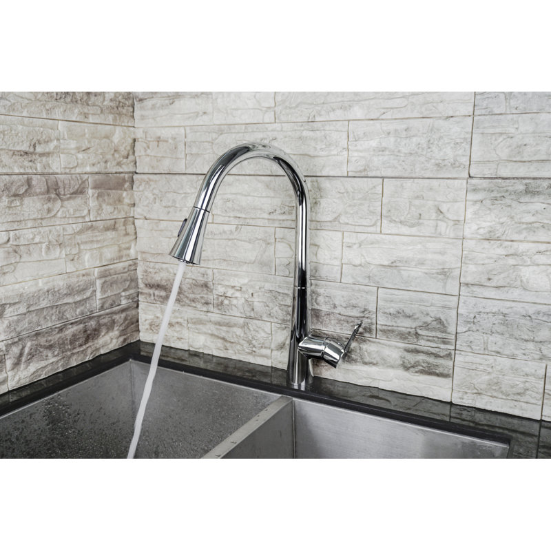 Furio Brass Single-Handle Pull-Down Spray Kitchen Faucet, Chrome