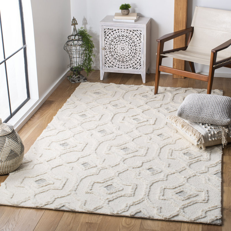 Brumbelow Hand Tufted Wool Geometric Rug, Rectangle 6' x 9'