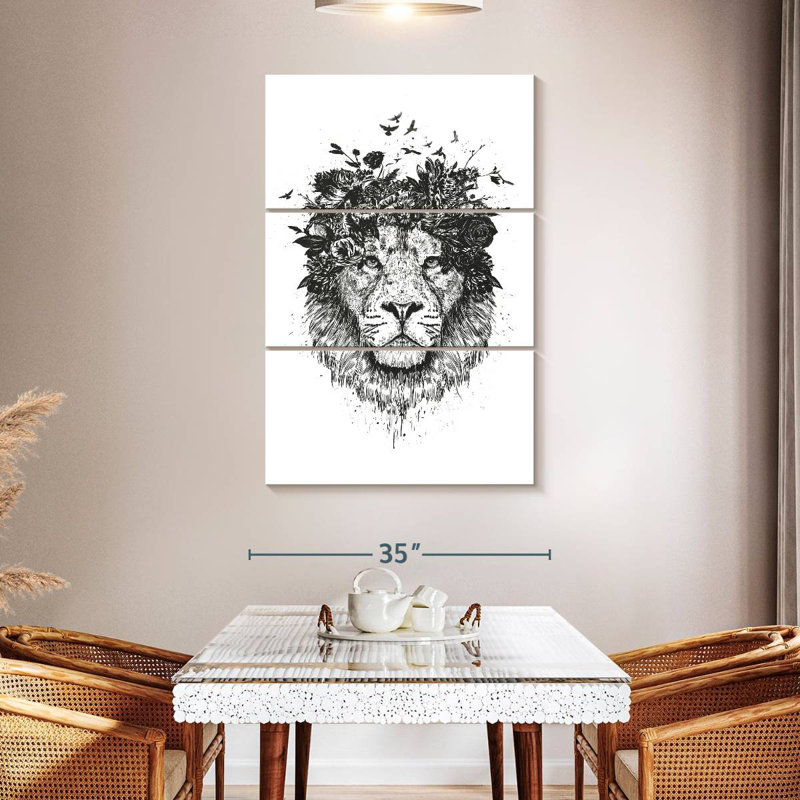 Brampt Floral Lion BW, 50" H x 32" W