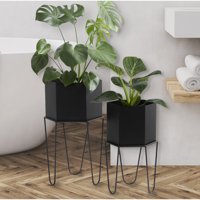 Folkes Metal Pot Planter
