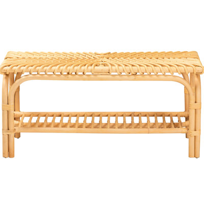 Banc moderne de style bohémien avec sièges rectangulaires, une tablette ouverte, des détails embellis et enroulés, un cadre ajouré, un agencement de couleurs brunes, une profondeur de 16,37 pouces, une largeur de 40,49 po, une hauteur de 18,78 po, une hauteur de 13,76 lb