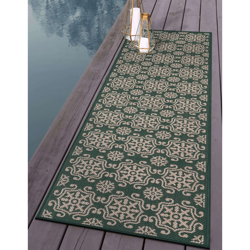 Charea Geometric Green/Cream Indoor & Outdoor Area Rug, Runner 2' x 7'