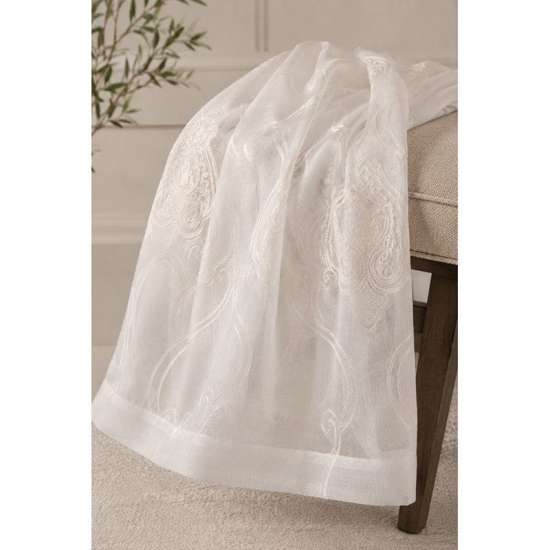 Panneau de rideau simple diaphane avec passe-tringle Ellianna, l 52 po x L 96 po